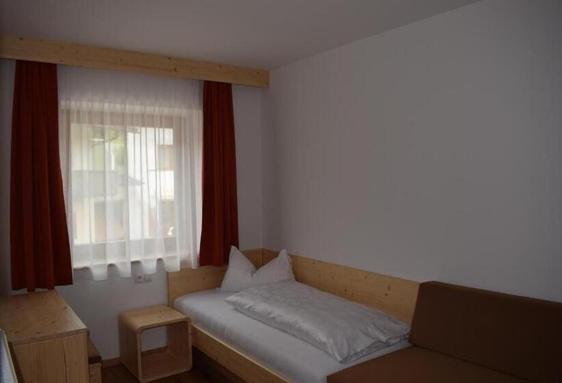 Семейный Номер, Garni Appartments Helvetia
