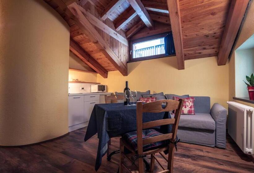 آپارتمان 1 خوابه با بالکن, Rifugio Lilla
