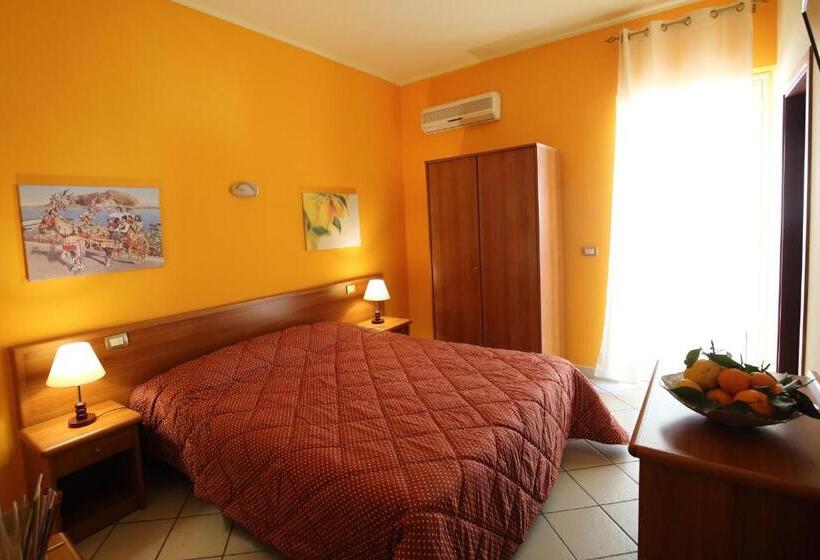 Camera Deluxe, Valle D'agrò