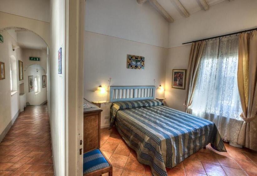 Номер Стандарт, Locanda Degli Artisti