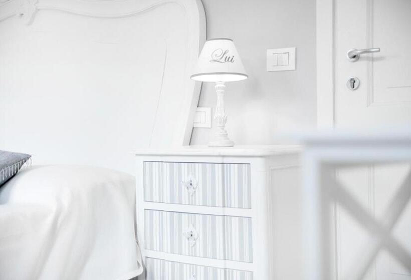 اتاق استاندارد, B&b The Divine