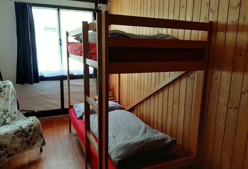 Номер Стандарт Совместная Ванная, Hostel Rotschuo Jugend  Und Familienferien