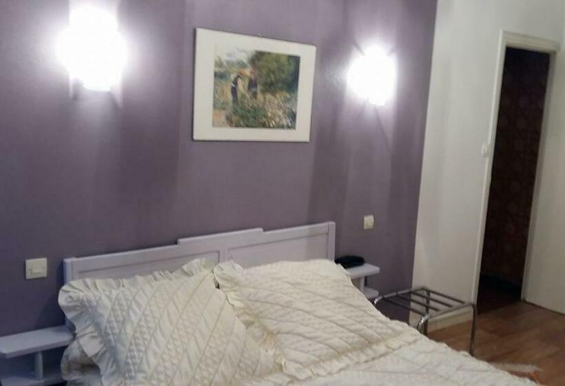 Номер Стандарт, Hôtel Saint Vincent