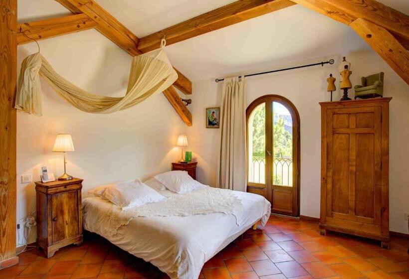 Номер Deluxe с Террасой, La Ferme Rose Hôtel De Charme