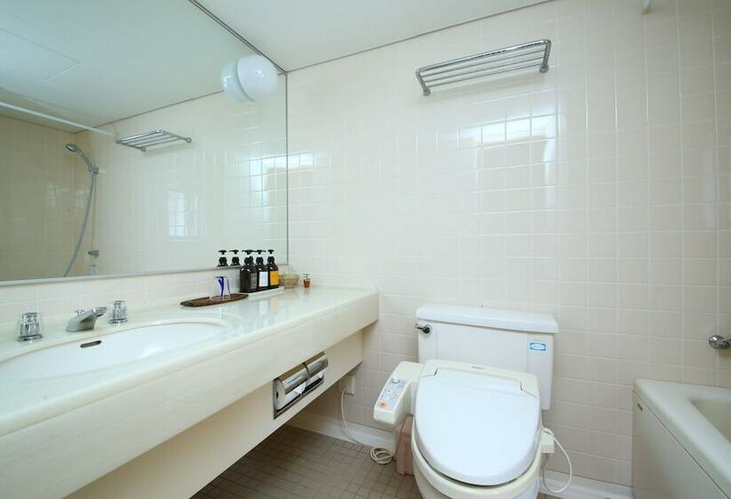 Quarto Economy, Kamei No Yu
