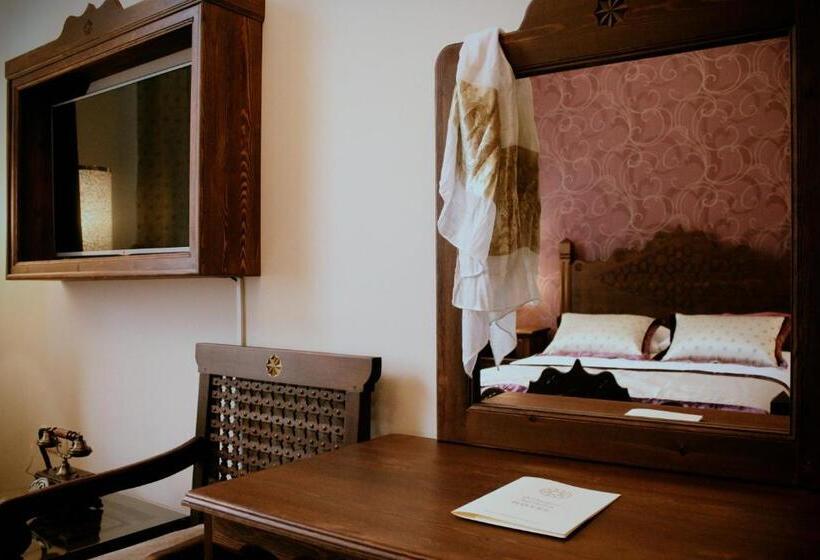 اتاق استاندارد, İsa Begov Hamam