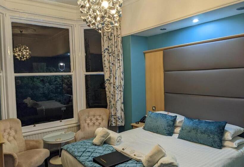 Номер Стандарт Вид на Море, The Wildings Hotel & Tudno S Restaurant