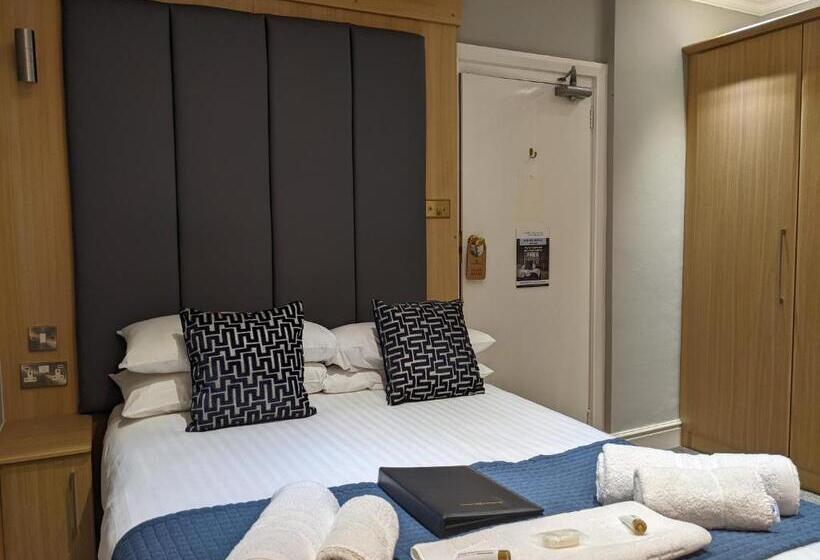 Номер Basic, The Wildings Hotel & Tudno S Restaurant