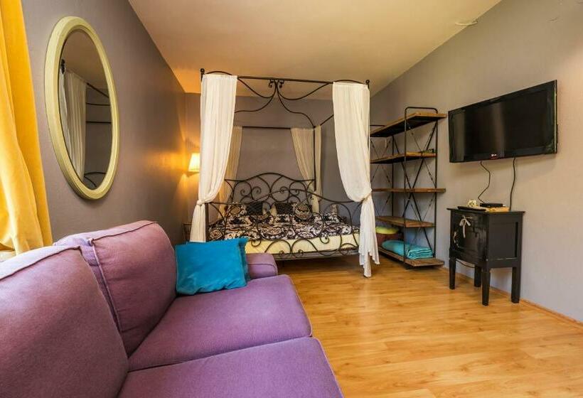 اتاق استاندارد, Alaburic Rooms & Apartment
