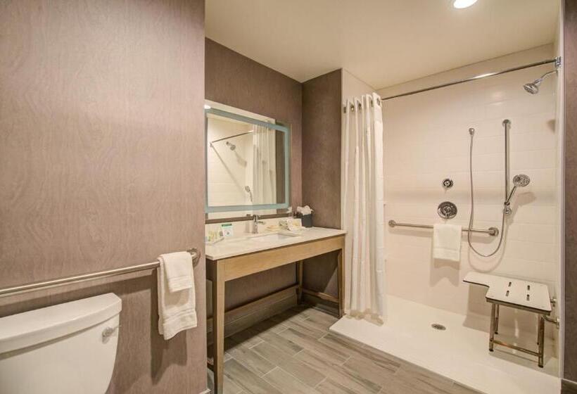 Номер Стандарт Адаптированный для Инвалидов, Holiday Inn Hotel & Suites   Houston West   Katy Mills, An Ihg