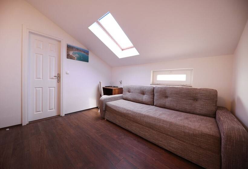 Suite with Terrace, Murter