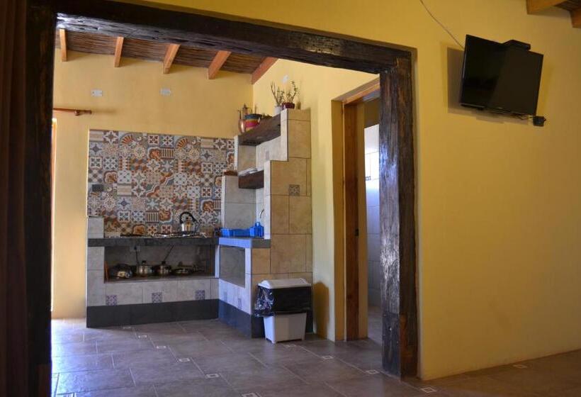 بانگلوی استاندارد, Hostal Y Cabañas Renta House San Pedro