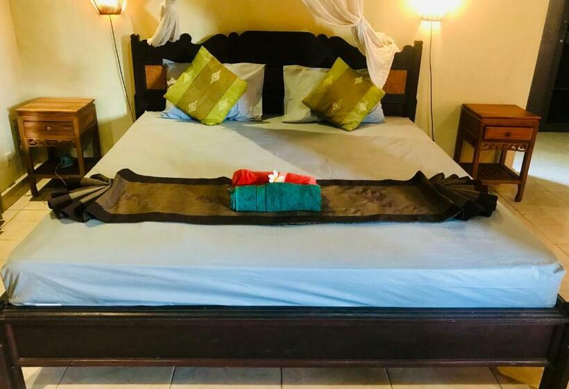 Номер Deluxe, Suastika Guest House Ubud