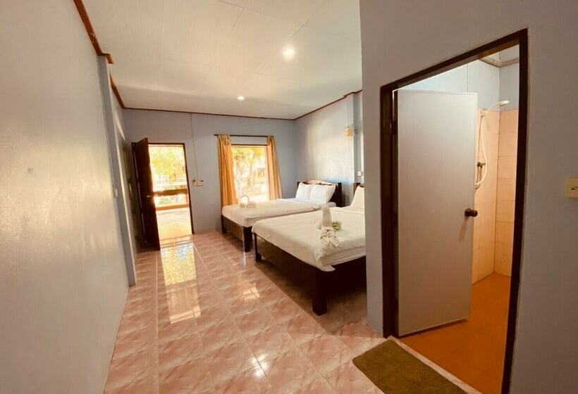 Bungalow Familiar, Phupha Bungalow Haad Rin