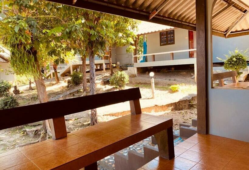 Bungalow Familiar, Phupha Bungalow Haad Rin