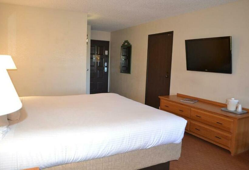 اتاق استاندارد با تخت بزرگ, The Lodge At Cliff Castle Casino