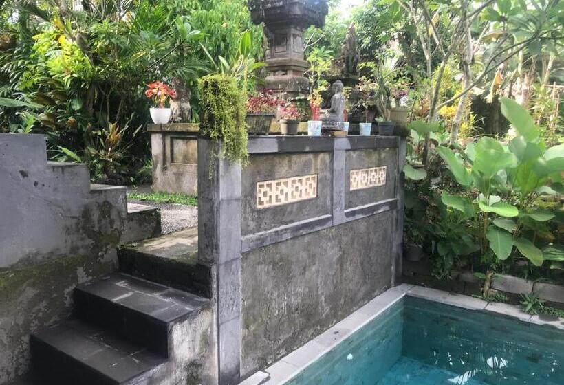 Номер Стандарт, Suastika Guest House Ubud