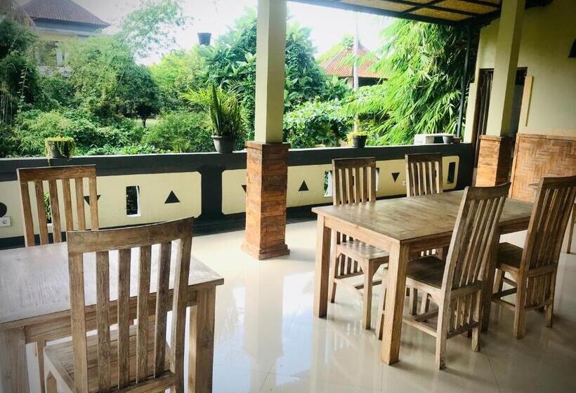 Номер Стандарт, Suastika Guest House Ubud