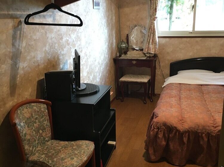 Номер Стандарт Совместная Ванная, Friendly Inn People