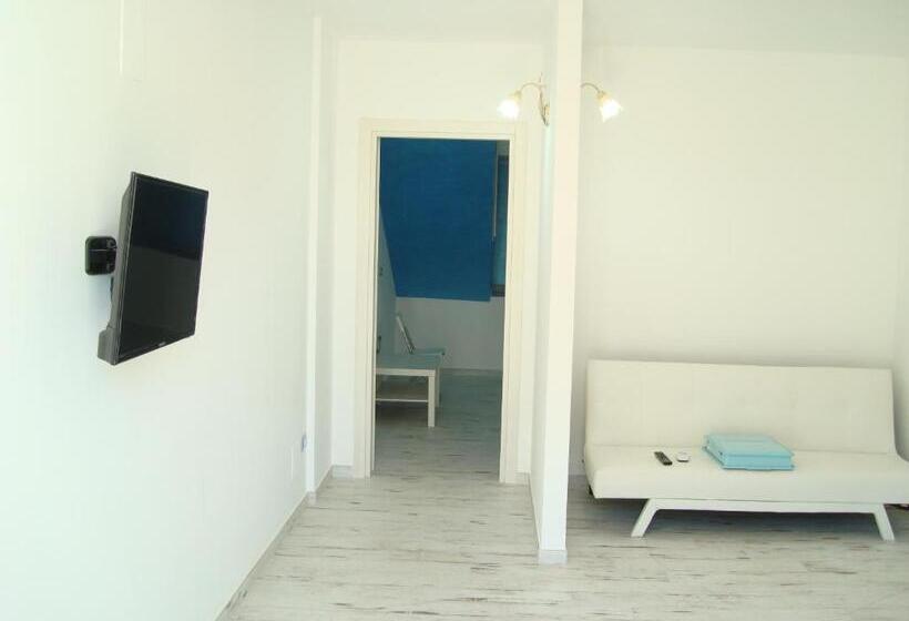 Семейное Бунгало, Guest House Mare E Luna
