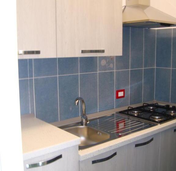 Семейный Номер, Guest House Mare E Luna