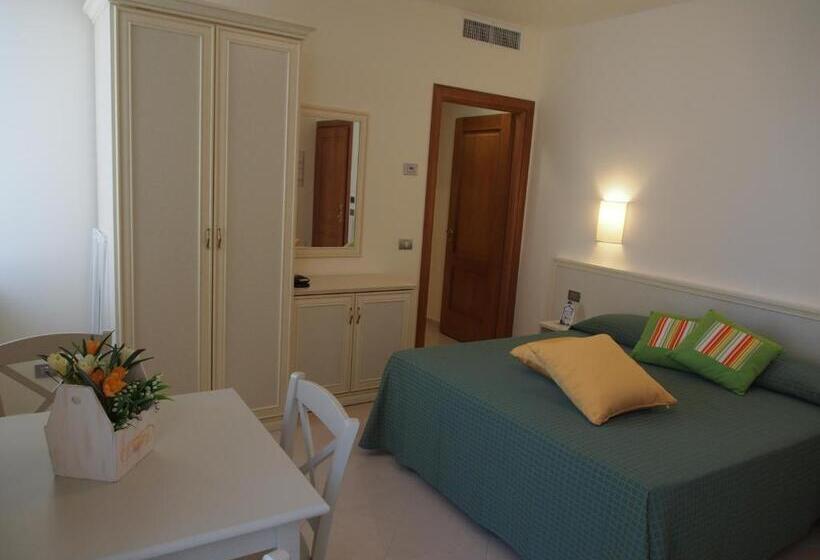 إستوديو قياسى ذو إطلالة, Lido Resort