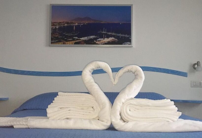 اتاق استاندارد با چشم‌انداز دریا, B&b Canto Delle Sirene