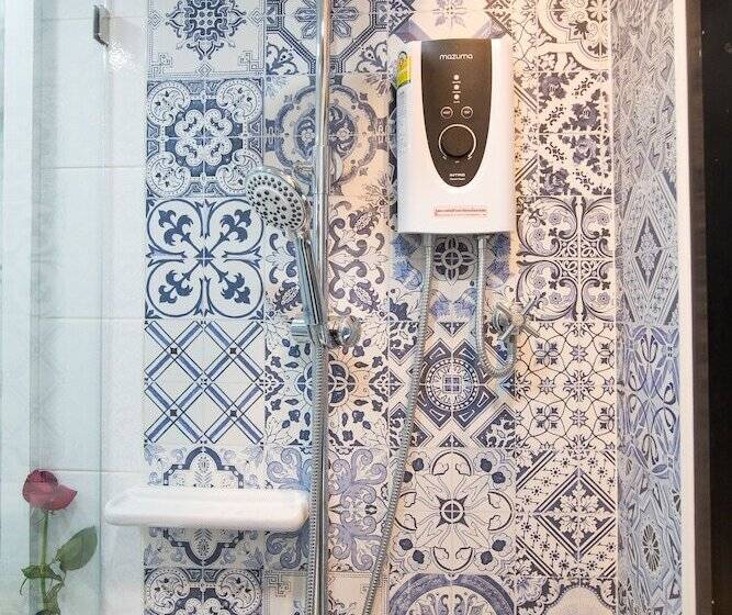استودیوی استاندارد, Villa Baron Sha Plus