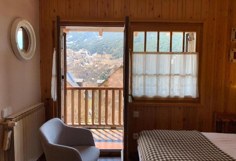 Quarto standart com varanda, El Xalet De Taüll Hotel Rural