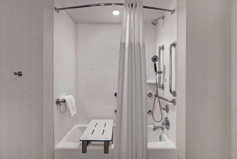 デラックスルーム, Courtyard By Marriott Yonkers Westchester County