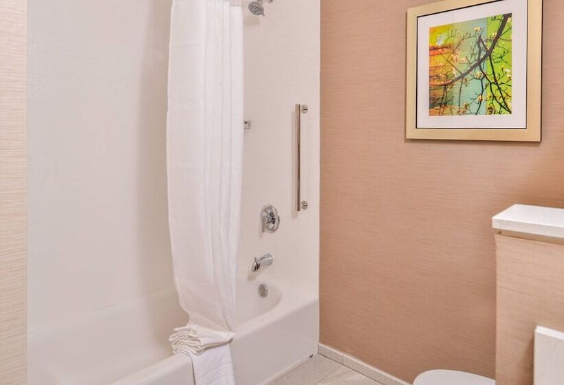 חדר סטנדרט שתי מיטות זוגיות, Fairfield Inn & Suites By Marriott Eugene East/springfield