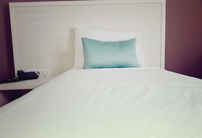 标准单人间, Le Zenith Hotel Oran