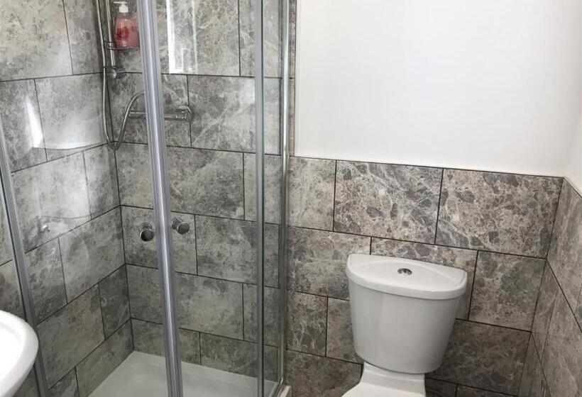 Дом 2 Спальни, The Dalbury And Palmer Hotel With Free Parking