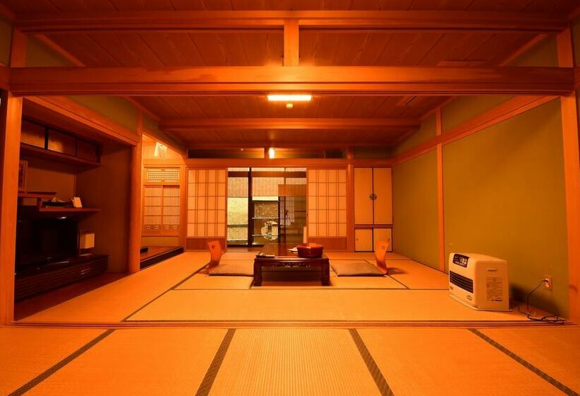 Семейный Номер Совместный Санузел, 高野山 宿坊 不動院  Koyasan Shukubo Fudoin