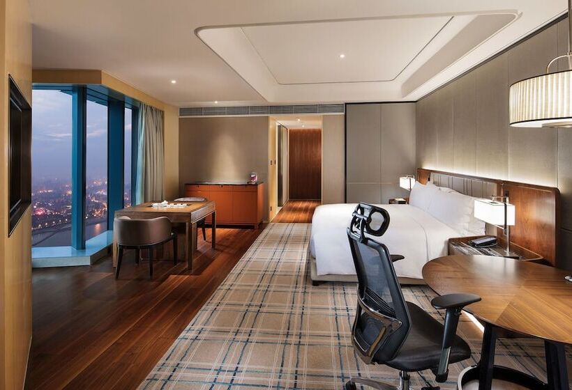 Номер Deluxe, Hilton Fuzhou
