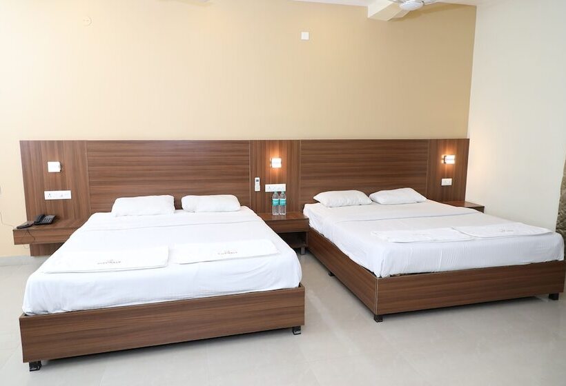 اتاق خانوادگی, Citywalk Residency