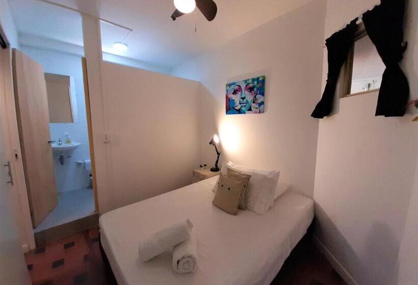 Номер Deluxe, Noah Boutique Hostels Medellín