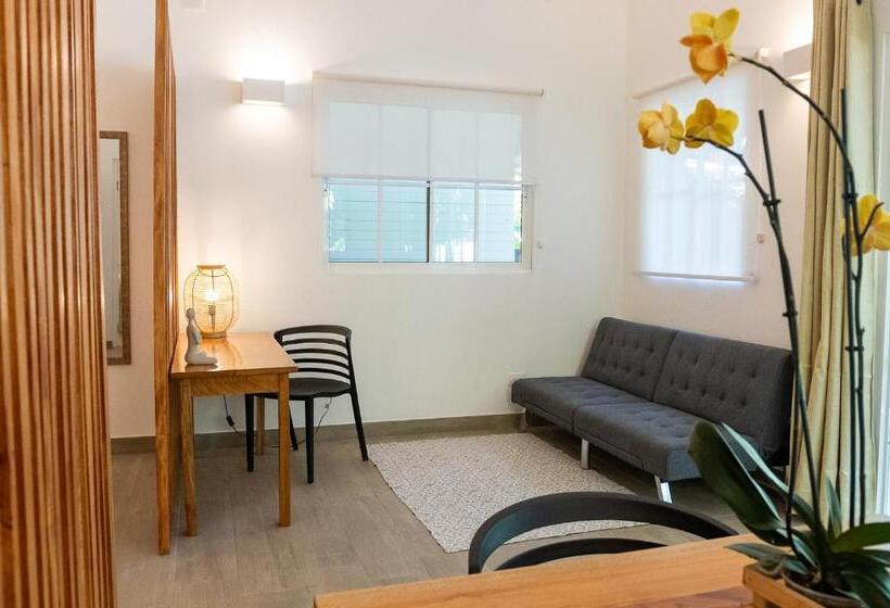 豪华洋房, Jaguar Inn Bungalows