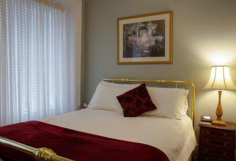 套房, Sir Isaac Brock B&b Luxury Suites