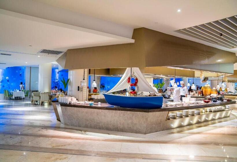带大床的豪华间, Palace Resort Yalong Bay Sanya