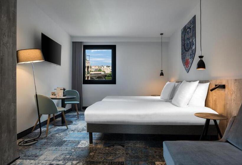 Трехместный Номер Классика, Sowell Hotels Les Chevaliers