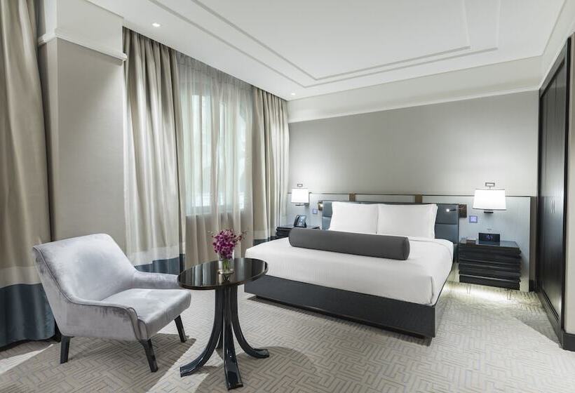 Quarto Standard Cama King, The Hotel Galleria Jeddah, Curio Collection By Hilton