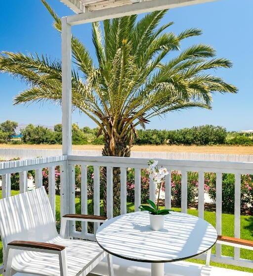 Полулюкс, White Pearls Luxury Suites   Adults Only