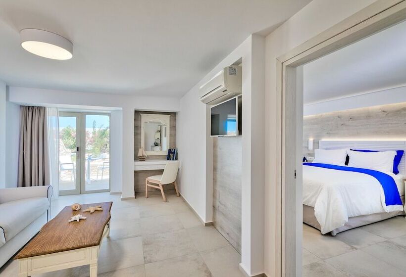 Люкс Superior, White Pearls Luxury Suites   Adults Only