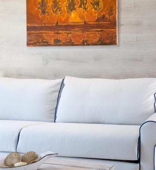 Люкс с гидромассажем, White Pearls Luxury Suites   Adults Only