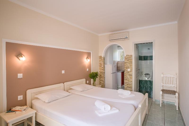 Студия Стандарт, Mathraki Resort