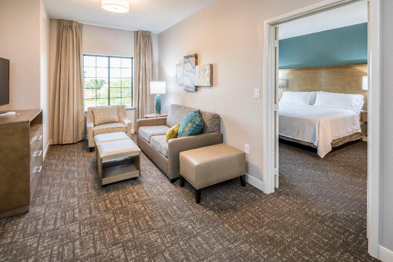 Номер Стандарт Кровать Кинг Адаптированный для Инвалидов, Staybridge Suites   Lake Jackson, An Ihg