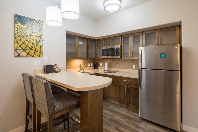Люкс Кровать Кинг, Staybridge Suites   Lake Jackson, An Ihg