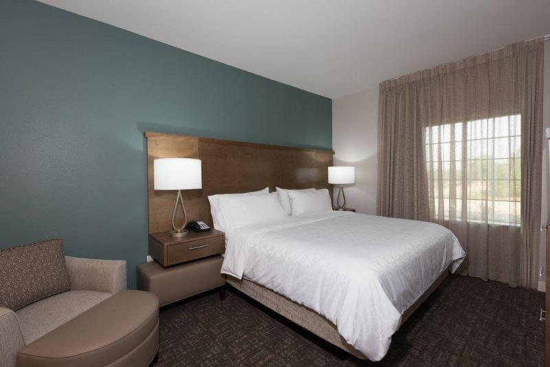 Люкс Кровать Кинг, Staybridge Suites   Lake Jackson, An Ihg