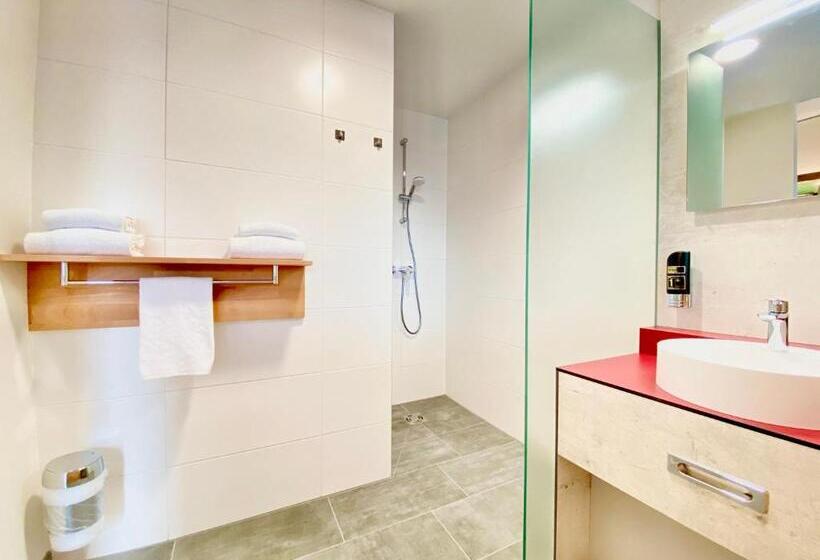 Номер Deluxe с Балконом, I Am Hotel Graz Seiersberg